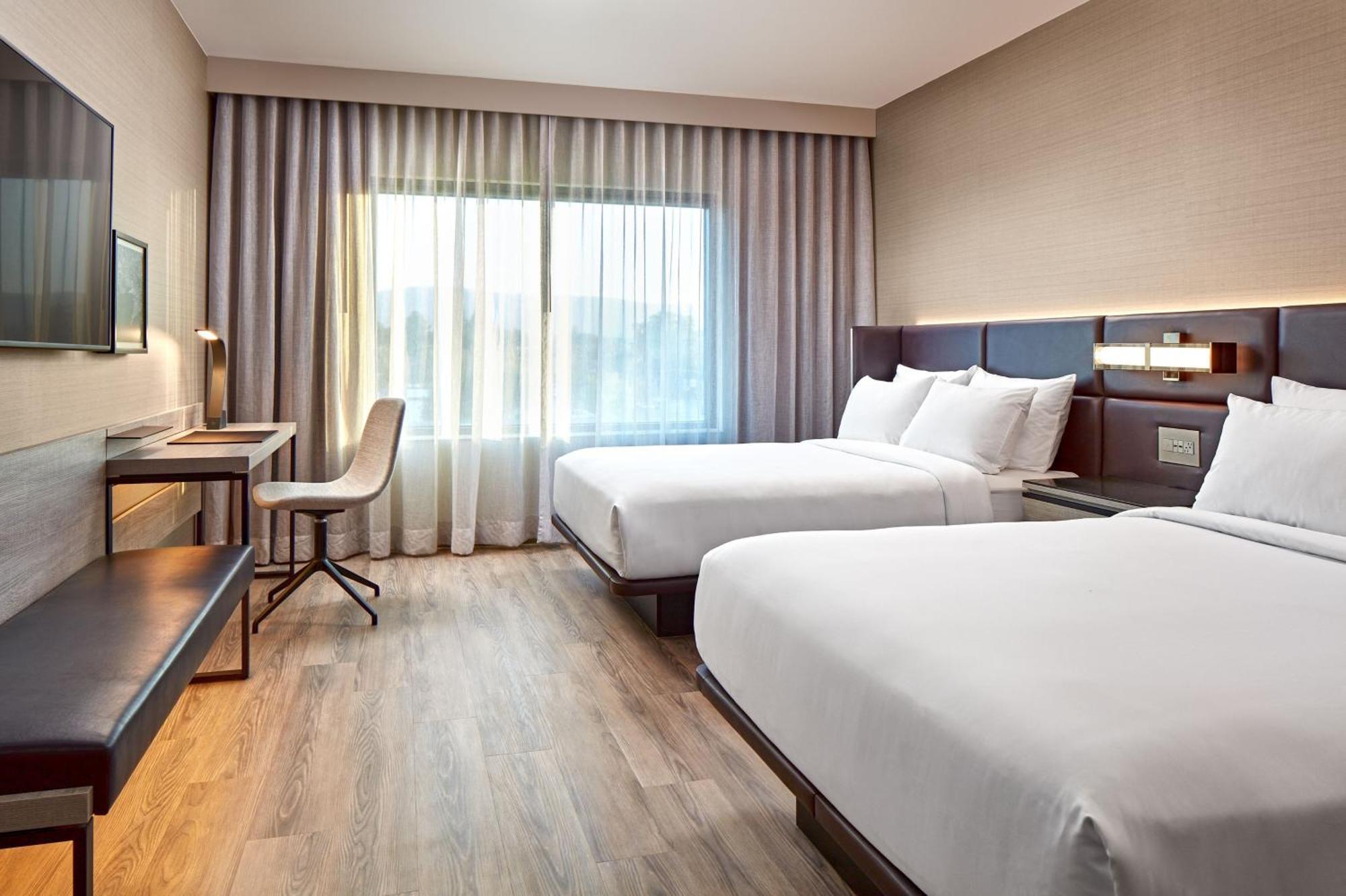 Queen Room with Two Queen Beds and Mountain View